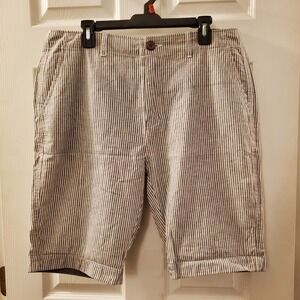 Guess men's sz 34 gray/wht striped linen/cotton shorts casual summer beach